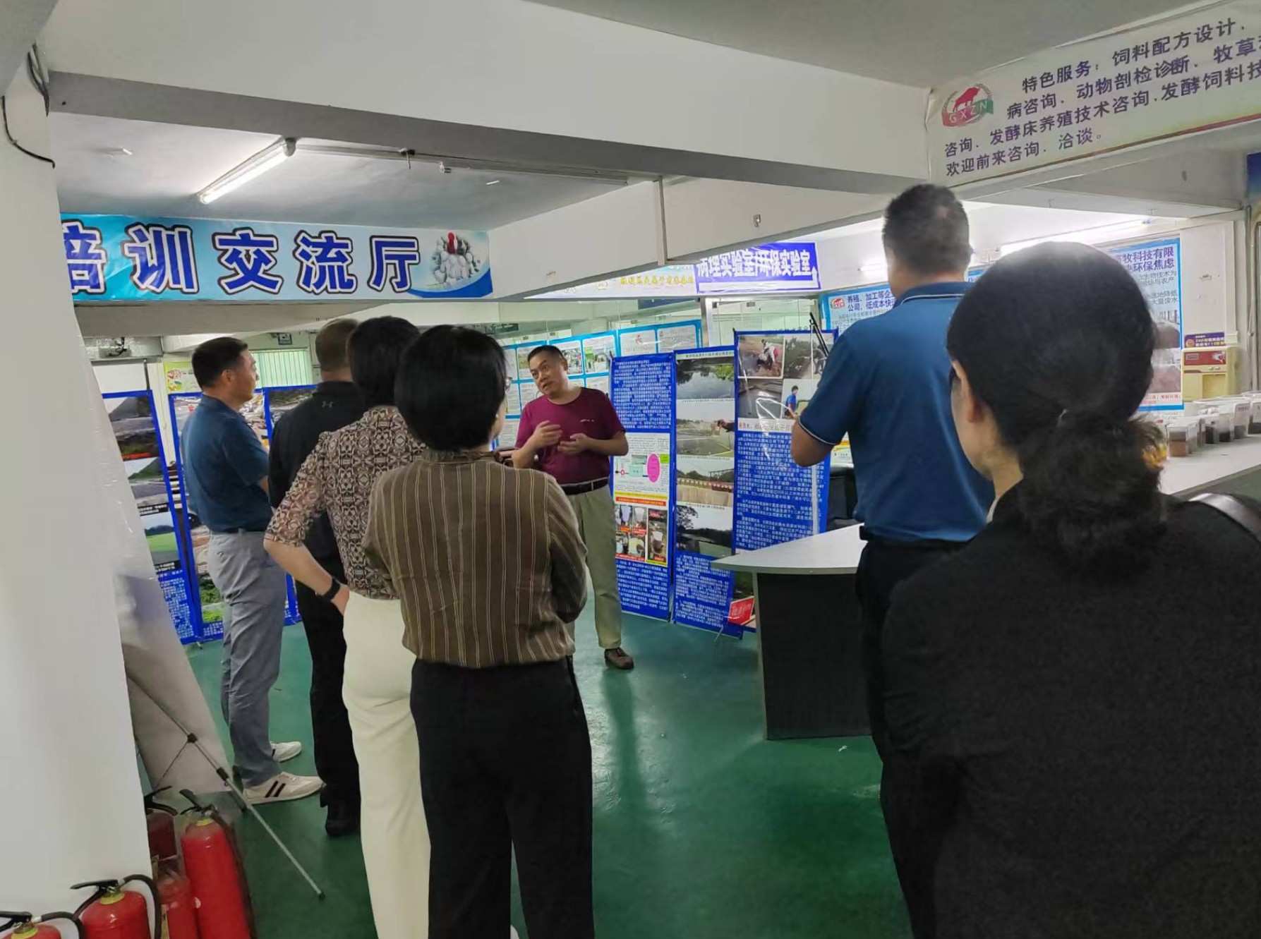 河南農(nóng)業(yè)廳獸醫(yī)處蒞臨廣西助農(nóng)調(diào)研獸醫(yī)社會化3.jpg 河南農(nóng)業(yè)廳獸醫(yī)處蒞臨廣西助農(nóng)調(diào)研獸醫(yī)社會化3.jpg