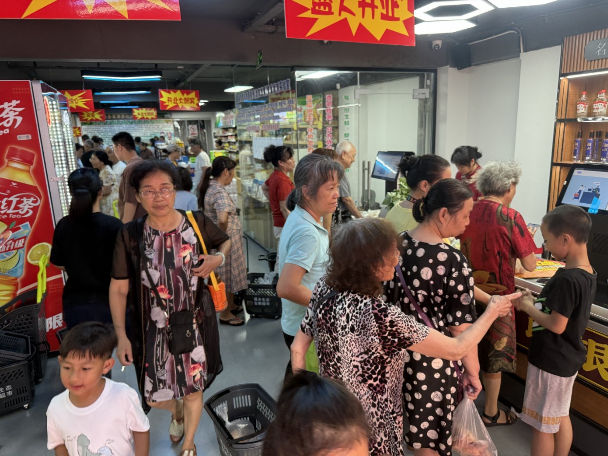 生鮮超市開業6.jpg 生鮮超市開業6.jpg